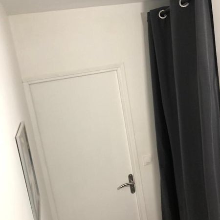 Cosy Appartement Au Plein Centre De Ruffec Luaran gambar